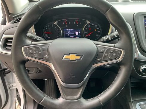 Used 2023 Chevrolet Equinox LT AWD/4WD image 20