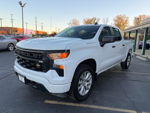 Used 2022 Chevrolet Silverado 1500 Custom image 7