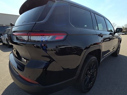 New 2026 Jeep Grand Cherokee L L LAREDO ALTITUDE 4X4 image 5