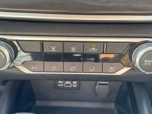 Used 2023 Nissan Altima 2.5 SV image 27