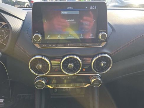 Used 2025 Nissan Sentra SR w/ SR Premium Package image 12