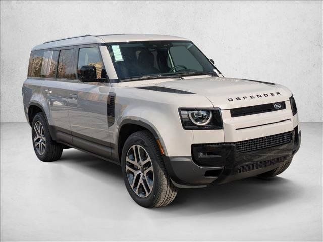 Used 2026 Land Rover Defender 130 S AWD/4WD image 7