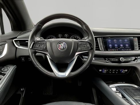 Used 2022 Buick Enclave Essence w/ Experience Buick Package AWD/4WD image 8