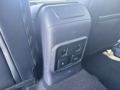 Used 2022 Ford Bronco Wildtrak AWD/4WD image 23