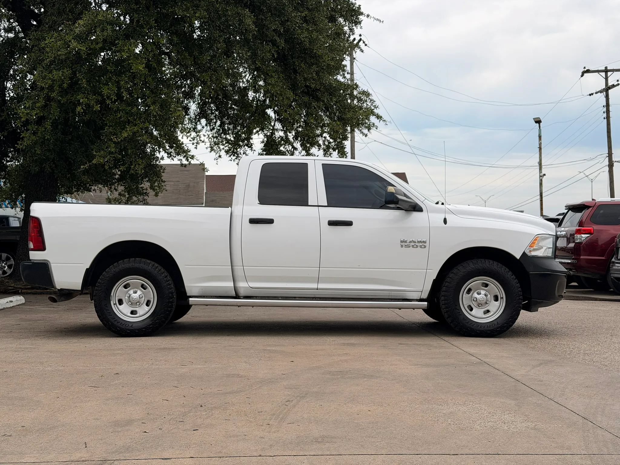 Used 2016 RAM 1500 Tradesman AWD/4WD image 2