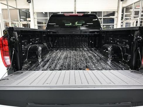 New 2026 GMC Sierra 1500 Elevation image 7
