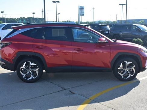 Used 2023 Hyundai Tucson Limited AWD/4WD image 4