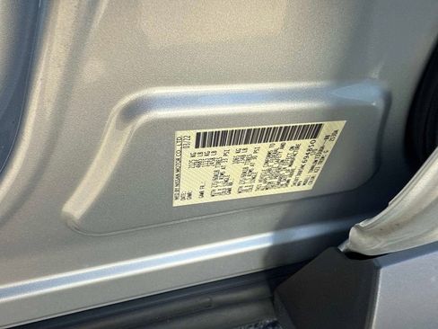 Used 2022 Nissan Rogue SV image 19