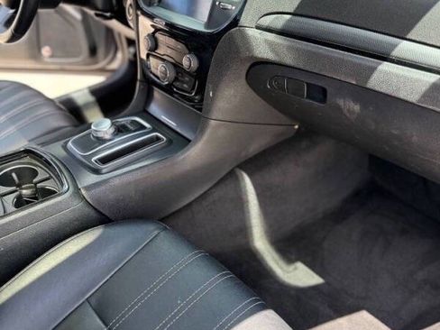 Used 2015 Chrysler 300 S image 13