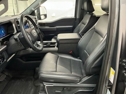Used 2024 Ford F250 Lariat w/ Lariat Ultimate Package AWD/4WD image 14