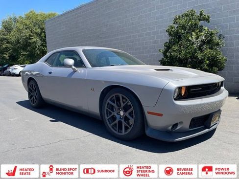 Used 2016 Dodge Challenger R/T Scat Pack w/ Leather Interior Group RWD image 1