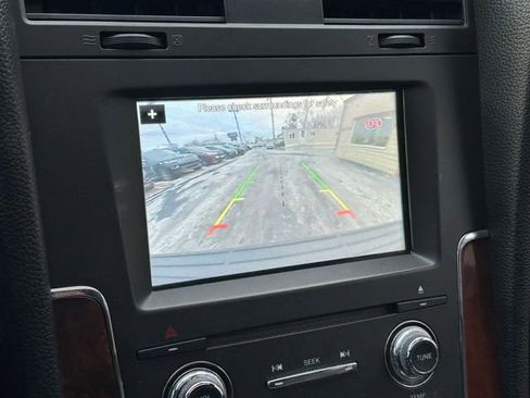 Used 2016 Lincoln Navigator Select image 9