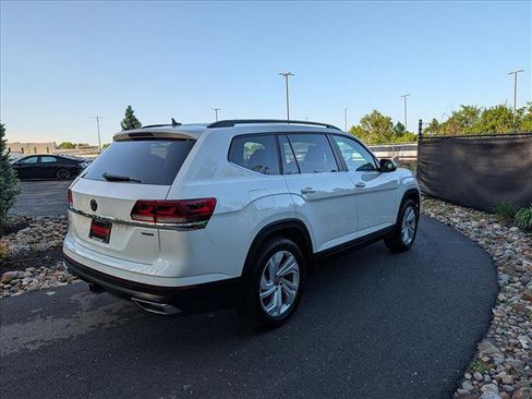 Used 2023 Volkswagen Atlas SE AWD/4WD image 5
