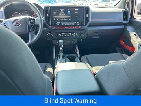 Used 2026 Nissan Frontier PRO-4X w/ Tow Package AWD/4WD image 7
