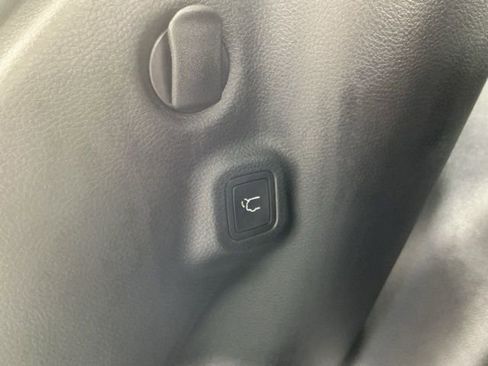 Used 2018 Jeep Compass Trailhawk image 30