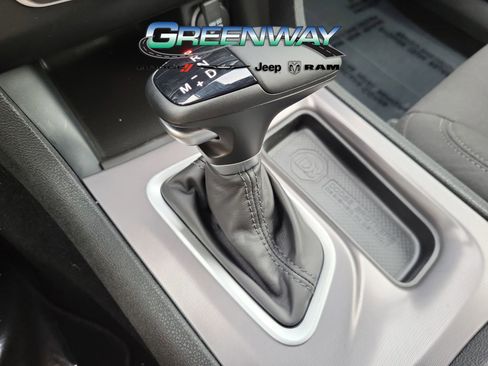 Used 2023 Dodge Charger R/T w/ Technology Group image 15