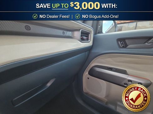 Used 2025 Ford Maverick Lariat w/ 4K Tow Package image 30