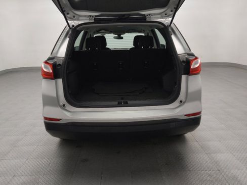 Used 2019 Chevrolet Equinox LS FWD image 29
