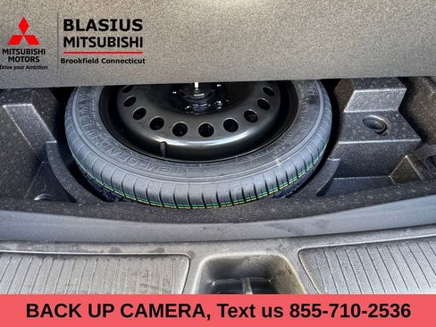 Used 2022 Buick Envision Avenir w/ Technology Package II image 11