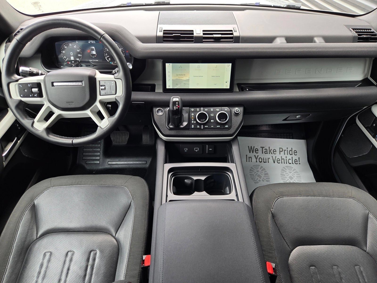 Used 2020 Land Rover Defender 110 SE AWD/4WD image 13