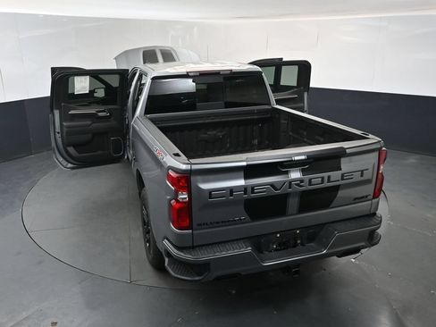Used 2023 Chevrolet Silverado 1500 RST w/ Rally Edition AWD/4WD image 18