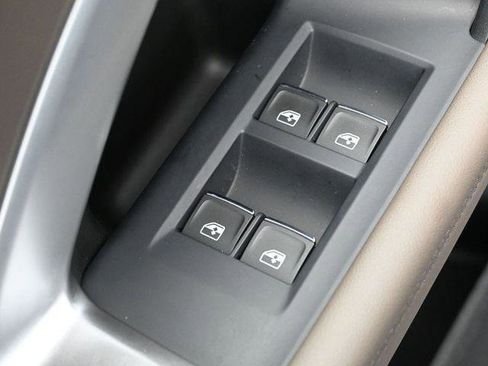 Certified 2025 Audi Q5 Premium w/ Convenience Package image 14