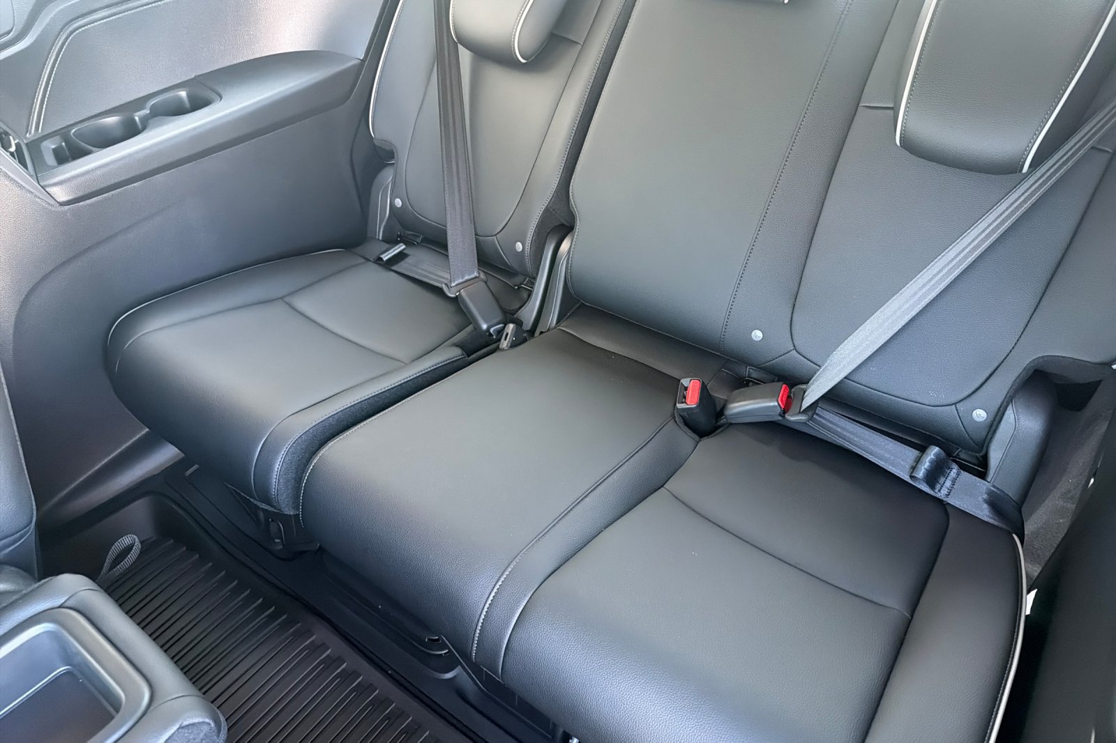 New 2027 Honda Odyssey Elite image 15