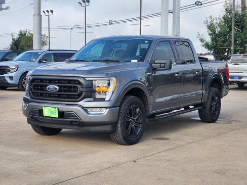 Used 2022 Ford F150 XLT w/ Equipment Group 302A High AWD/4WD image 4