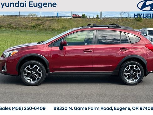 Used 2016 Subaru Crosstrek 2.0i Premium AWD/4WD image 7