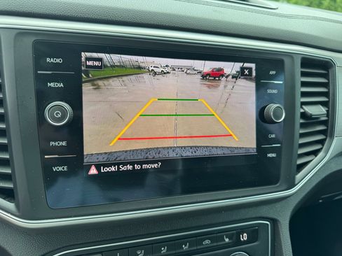 Used 2019 Volkswagen Atlas SE FWD image 19