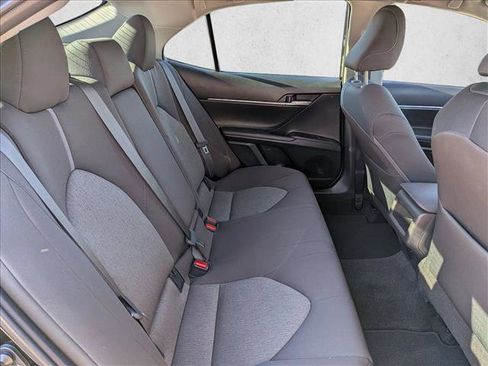 Used 2023 Toyota Camry LE image 18