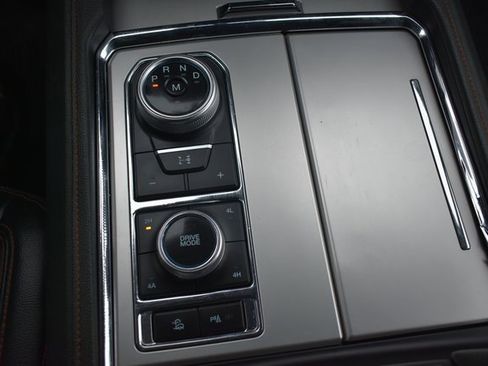 Used 2022 Ford Expedition Timberline image 37