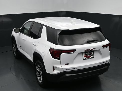 Used 2026 GMC Terrain Elevation FWD image 30