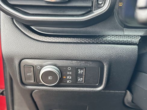 Used 2020 Ford Explorer ST w/ ST Street Pack image 15