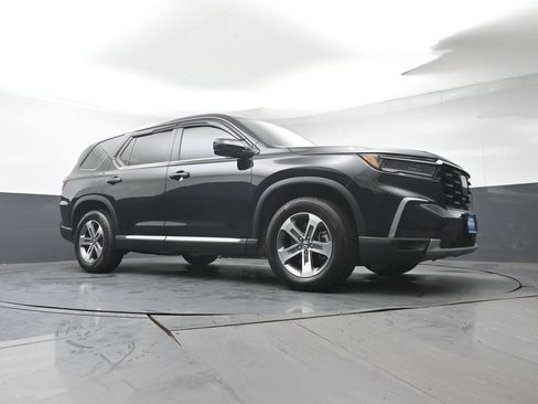 Certified 2024 Honda Pilot EX-L image 36
