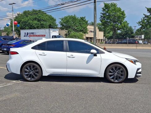 Used 2024 Toyota Corolla SE FWD image 8
