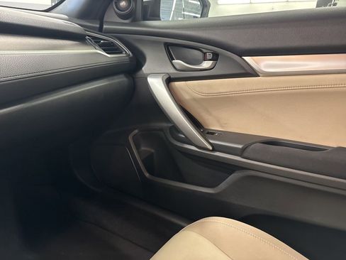 Used 2019 Honda Civic EX image 20