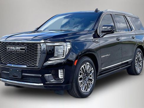 Used 2023 GMC Yukon Denali Ultimate AWD/4WD image 2