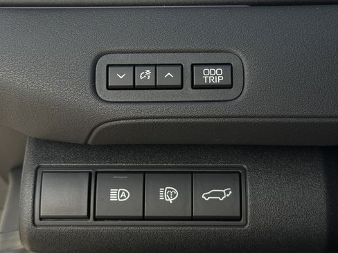 New 2026 Toyota bZ FWD image 21
