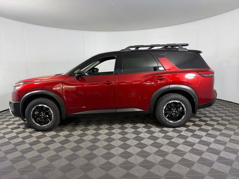 Used 2024 Nissan Pathfinder Rock Creek AWD/4WD image 11