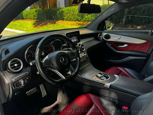 Used 2019 Mercedes-Benz GLC 300 4MATIC Coupe image 14