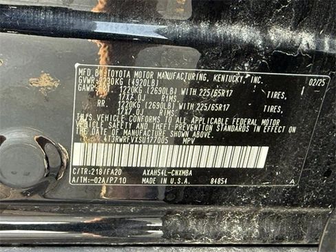 Used 2025 Toyota RAV4 XLE image 24