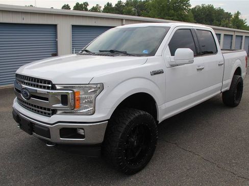 Used 2018 Ford F150 XLT w/ Equipment Group 302A Luxury AWD/4WD image 2