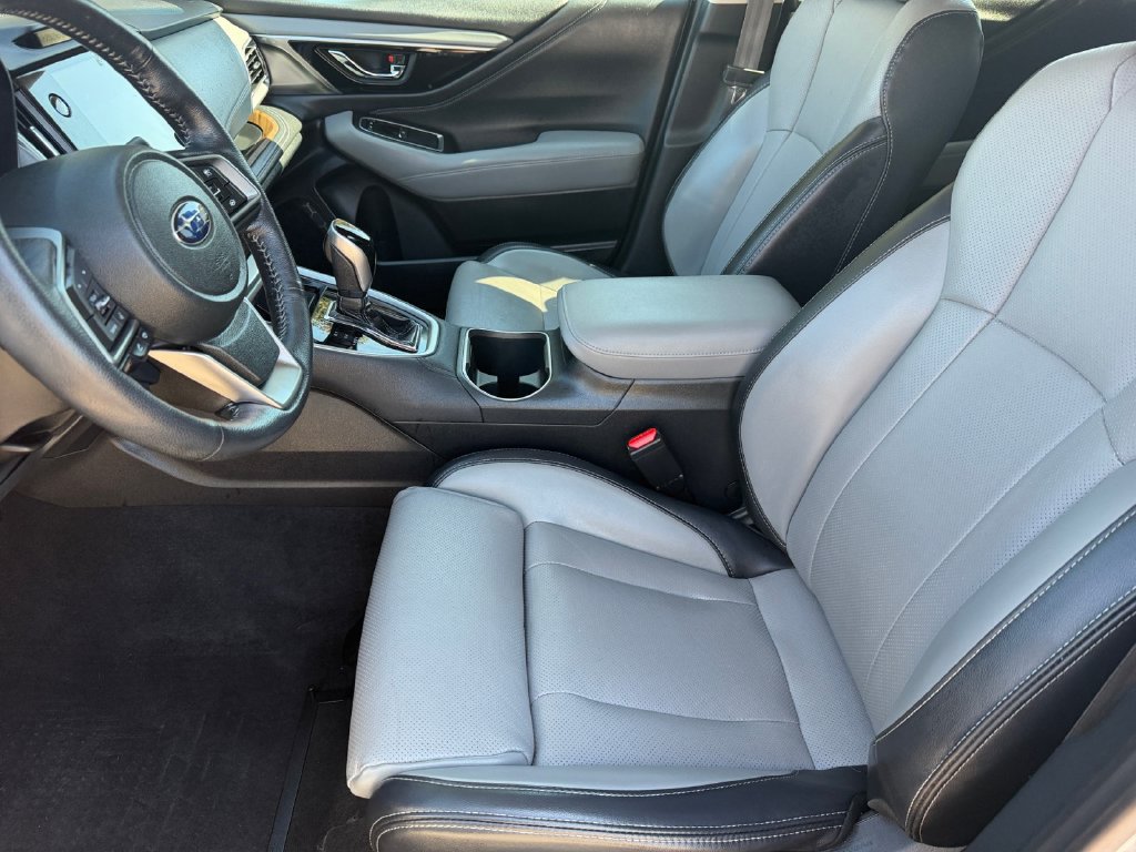 Used 2020 Subaru Outback Limited AWD/4WD image 10