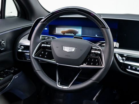 Certified 2025 Cadillac Lyriq Luxury w/ LPO, Floor Liner Package AWD/4WD image 13