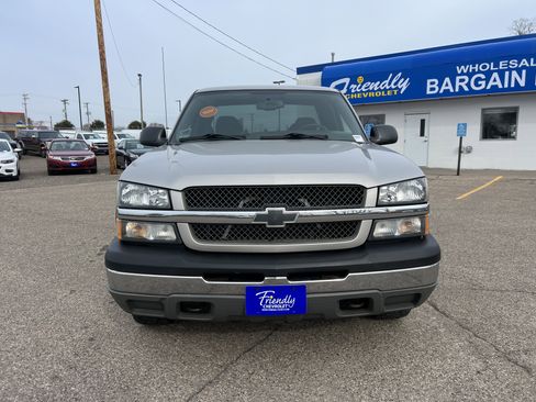 Used 2004 Chevrolet Silverado 1500 LS image 2
