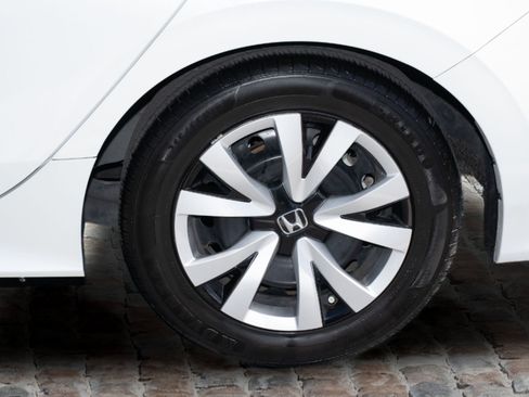 Used 2022 Honda Civic LX image 40