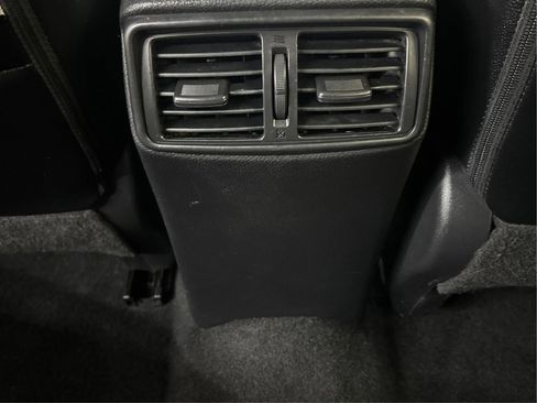 Used 2017 Nissan Rogue SL AWD/4WD image 26