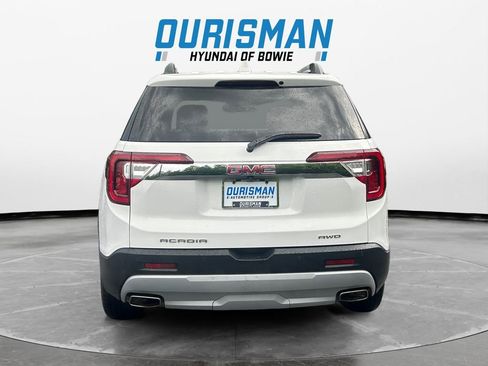 Used 2022 GMC Acadia SLT w/ LPO, Floor Liner Package AWD/4WD image 5