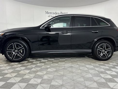 Certified 2026 Mercedes-Benz GLC 300 image 7